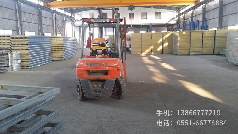 巖棉板生產車間5